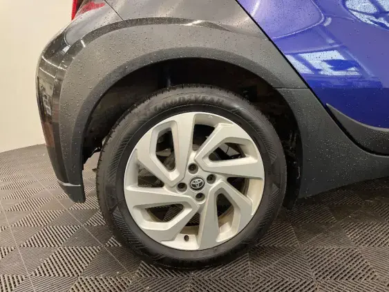 TOYOTA AYGO X - voiture d'occasion - Photo 25