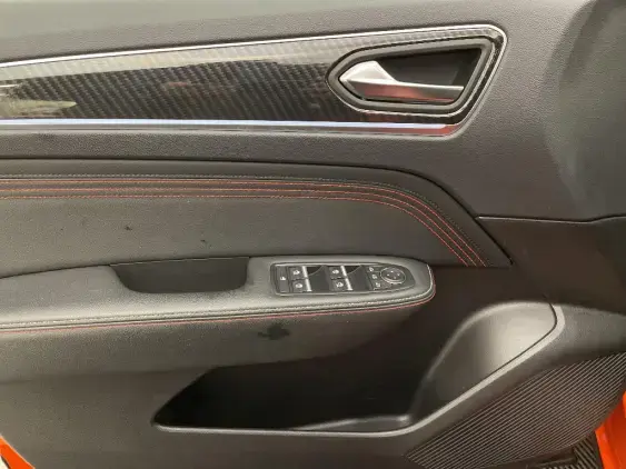 RENAULT ARKANA - voiture d'occasion - Photo 19