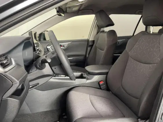 TOYOTA RAV4 V - voiture d'occasion - Photo 18