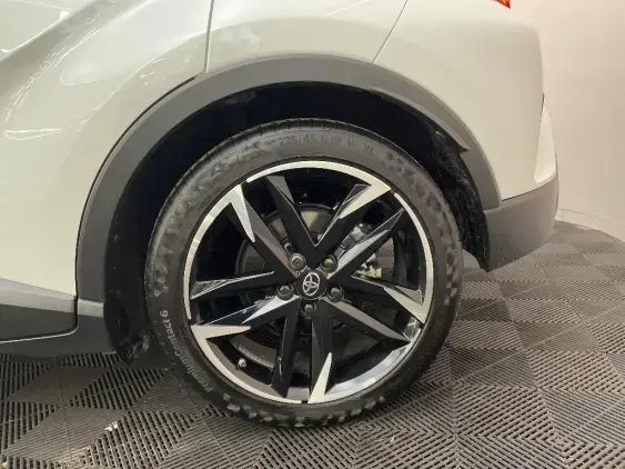 TOYOTA C-HR - voiture d'occasion - Photo 24