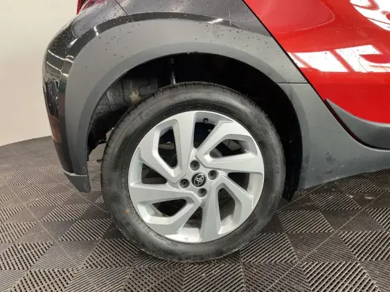 TOYOTA AYGO X - voiture d'occasion - Photo 25