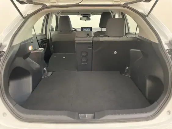 TOYOTA YARIS CROSS I - voiture d'occasion - Photo 16