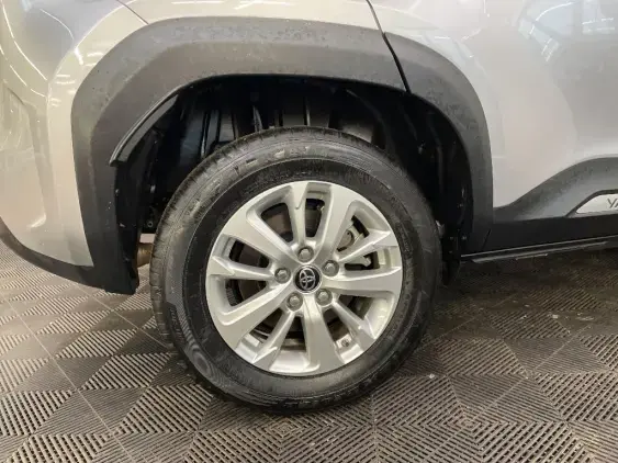 TOYOTA YARIS CROSS I - voiture d'occasion - Photo 25