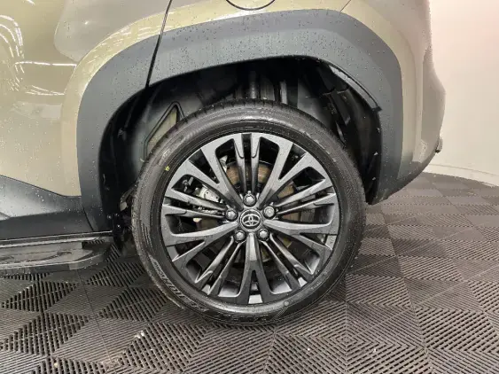 TOYOTA YARIS CROSS I - voiture d'occasion - Photo 24