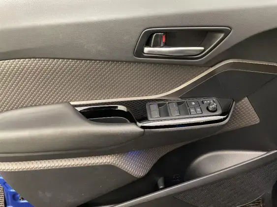 TOYOTA C-HR - voiture d'occasion - Photo 19