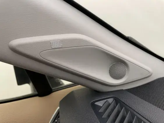 TOYOTA RAV4 V - voiture d'occasion - Photo 17