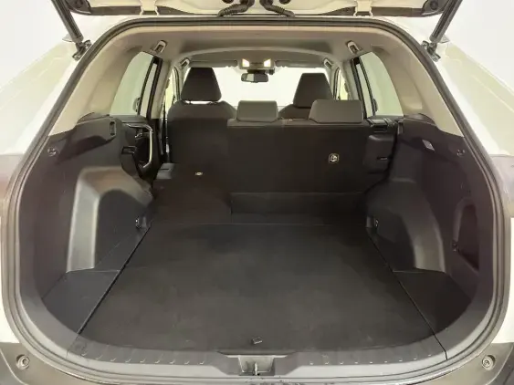 TOYOTA RAV4 V - voiture d'occasion - Photo 16