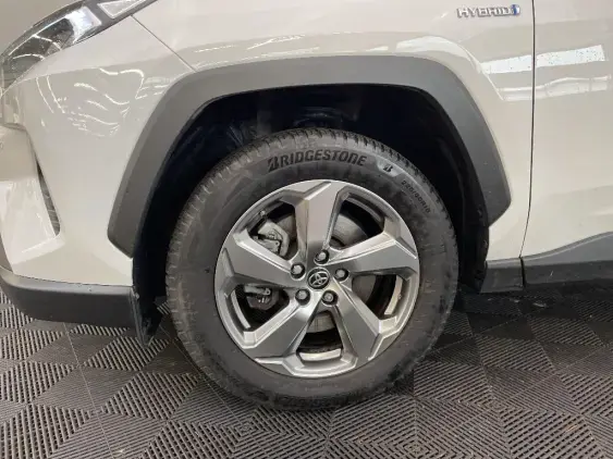 TOYOTA RAV4 V - voiture d'occasion - Photo 23