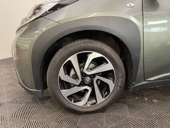 TOYOTA AYGO X - voiture d'occasion - Photo 23