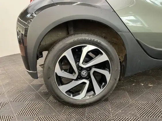 TOYOTA AYGO X - voiture d'occasion - Photo 25