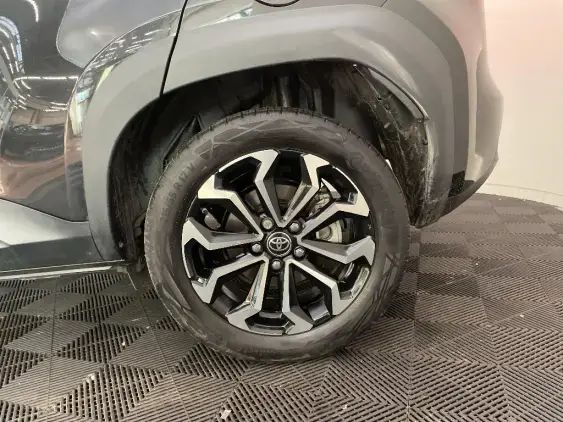 TOYOTA YARIS CROSS I - voiture d'occasion - Photo 24
