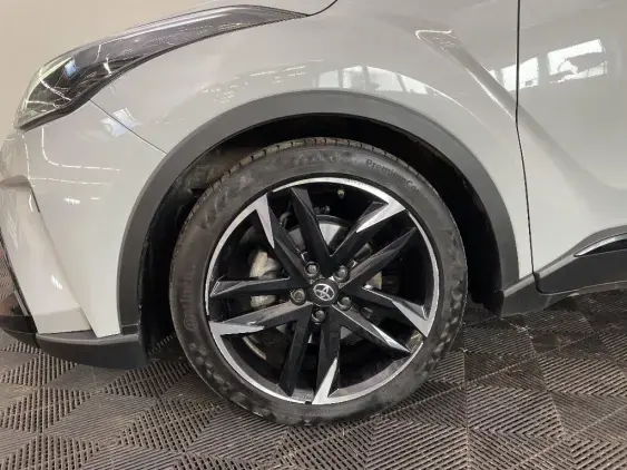 TOYOTA C-HR - voiture d'occasion - Photo 23