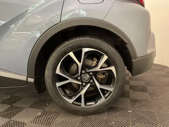 TOYOTA C-HR - voiture d'occasion - Photo 24