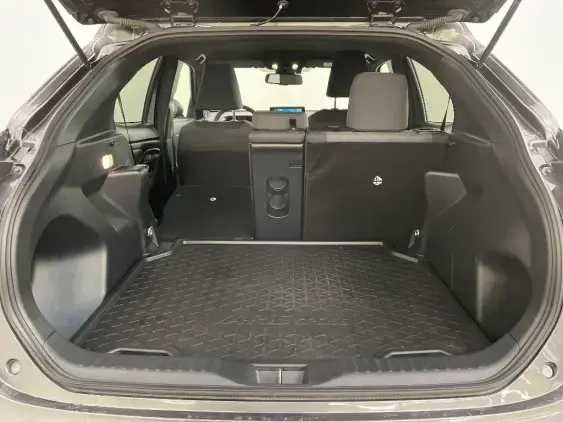 TOYOTA YARIS CROSS I - voiture d'occasion - Photo 16