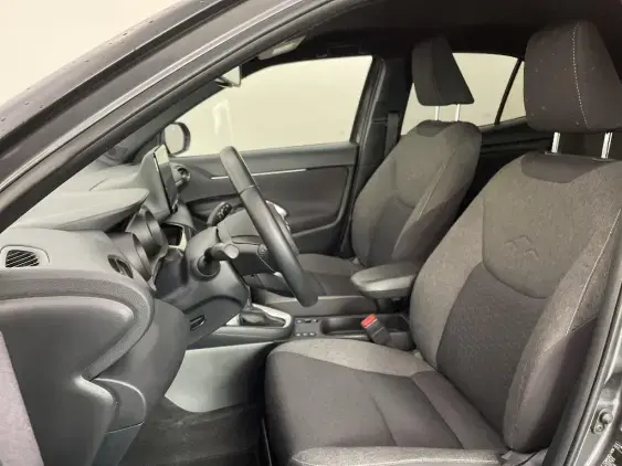 TOYOTA YARIS CROSS I - voiture d'occasion - Photo 18