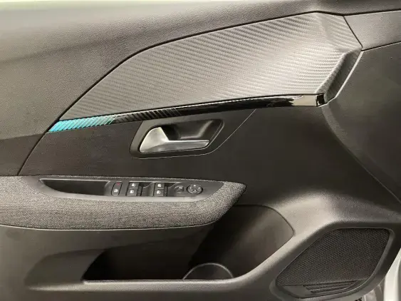 PEUGEOT 208 BUSINESS R II - voiture d'occasion - Photo 19