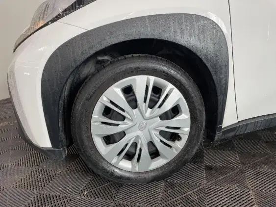 TOYOTA AYGO X - voiture d'occasion - Photo 23