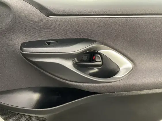 TOYOTA YARIS IV - voiture d'occasion - Photo 20