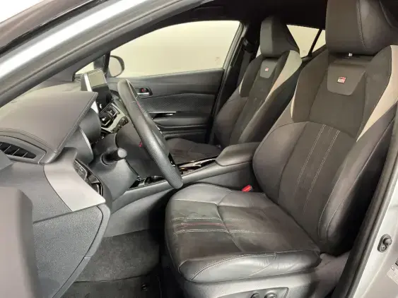 TOYOTA C-HR - voiture d'occasion - Photo 18