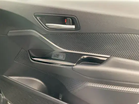 TOYOTA C-HR - voiture d'occasion - Photo 20