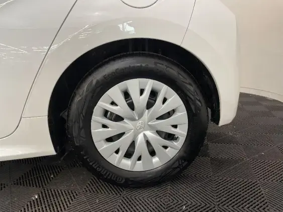 TOYOTA YARIS IV - voiture d'occasion - Photo 24