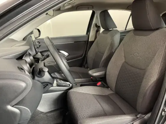 TOYOTA YARIS CROSS I - voiture d'occasion - Photo 18