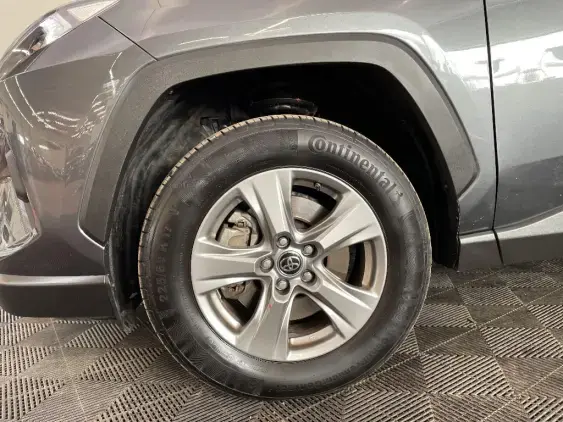 TOYOTA RAV4 V - voiture d'occasion - Photo 23