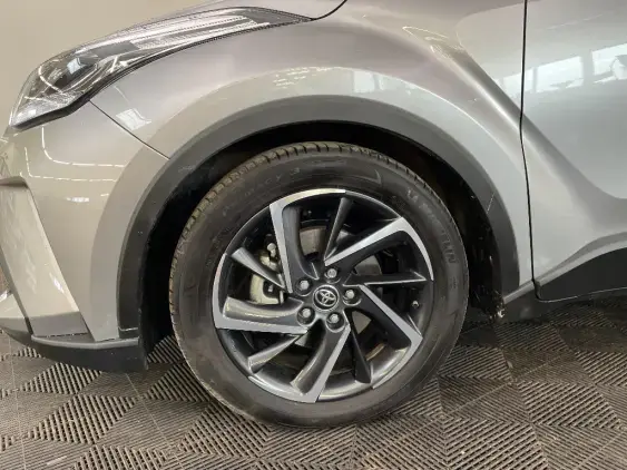 TOYOTA C-HR - voiture d'occasion - Photo 23