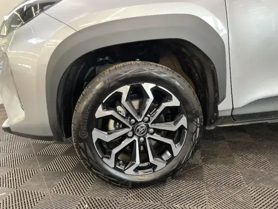 TOYOTA YARIS CROSS I - voiture d'occasion - Photo 23