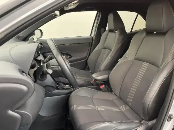 TOYOTA YARIS CROSS I - voiture d'occasion - Photo 18