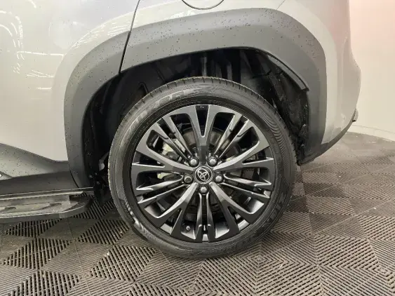 TOYOTA YARIS CROSS I - voiture d'occasion - Photo 24