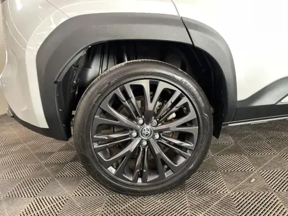 TOYOTA YARIS CROSS I - voiture d'occasion - Photo 25