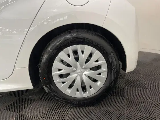 TOYOTA YARIS IV - voiture d'occasion - Photo 24