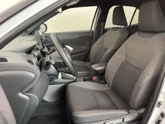TOYOTA YARIS IV - voiture d'occasion - Photo 18