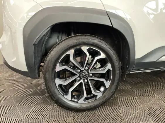 TOYOTA YARIS IV - voiture d'occasion - Photo 25