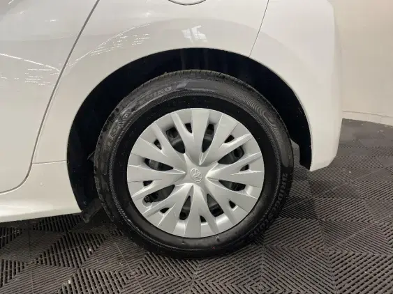 TOYOTA YARIS IV - voiture d'occasion - Photo 24