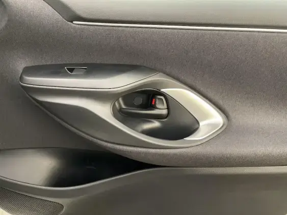 TOYOTA YARIS IV - voiture d'occasion - Photo 20