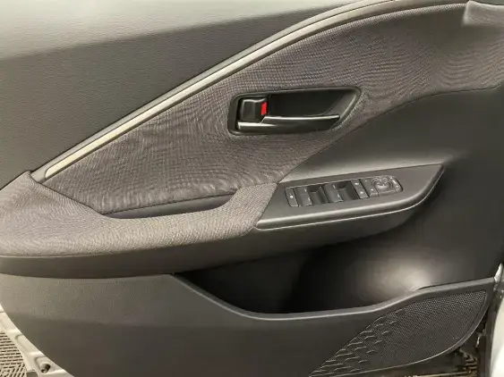 TOYOTA C-HR II - voiture d'occasion - Photo 19