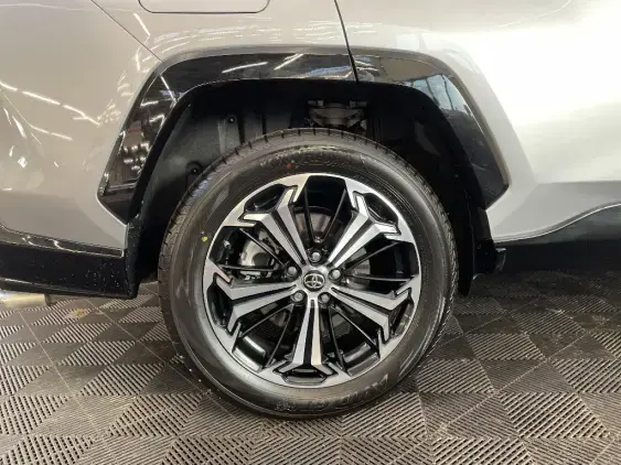 TOYOTA RAV4 V - voiture d'occasion - Photo 25