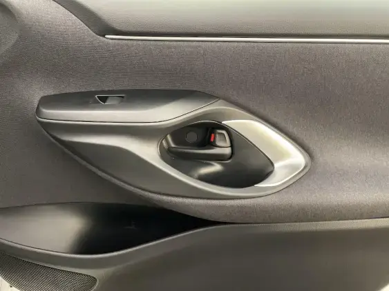 TOYOTA YARIS IV - voiture d'occasion - Photo 20