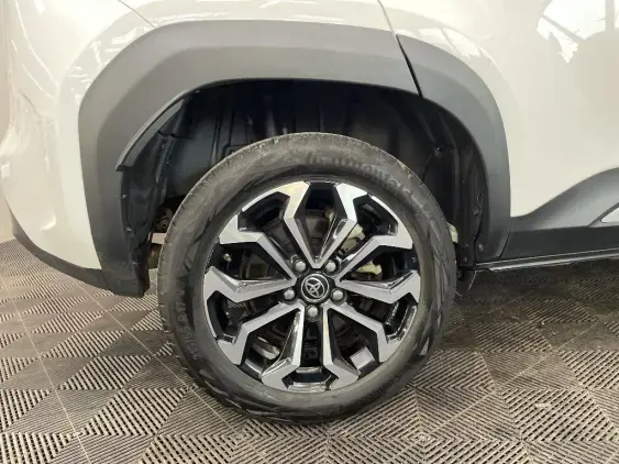 TOYOTA YARIS CROSS I - voiture d'occasion - Photo 25