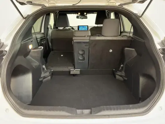 TOYOTA YARIS CROSS I - voiture d'occasion - Photo 16