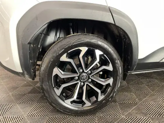 TOYOTA YARIS CROSS I - voiture d'occasion - Photo 25