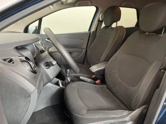 RENAULT CAPTUR - voiture d'occasion - Photo 18