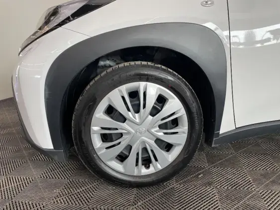 TOYOTA AYGO X - voiture d'occasion - Photo 23