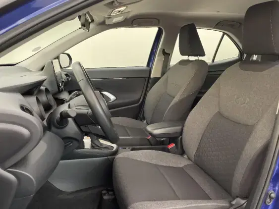 TOYOTA YARIS CROSS I - voiture d'occasion - Photo 18