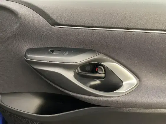 TOYOTA YARIS CROSS I - voiture d'occasion - Photo 20