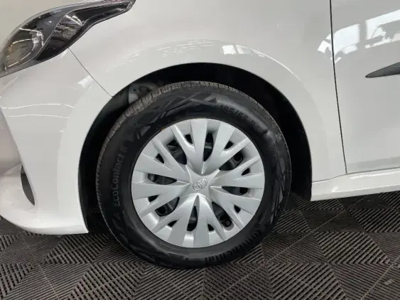 TOYOTA YARIS IV - voiture d'occasion - Photo 23