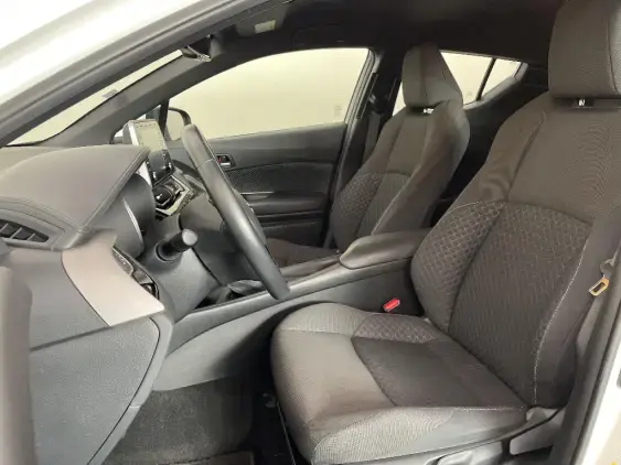 TOYOTA C-HR - voiture d'occasion - Photo 18