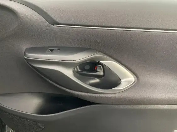 TOYOTA YARIS CROSS I - voiture d'occasion - Photo 20